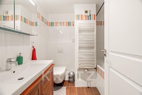 Paris 18ème - Duplex dernier étage - Jules Joffrin - Appartement avec Rooftop en excellent état