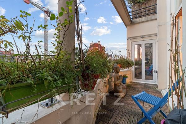 Paris 18ème - Duplex dernier étage - Jules Joffrin - Appartement avec Rooftop en excellent état
