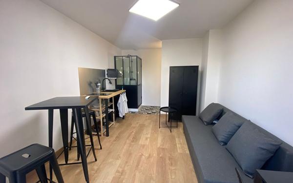 Appartement à louer    1 pièce •  Pessac