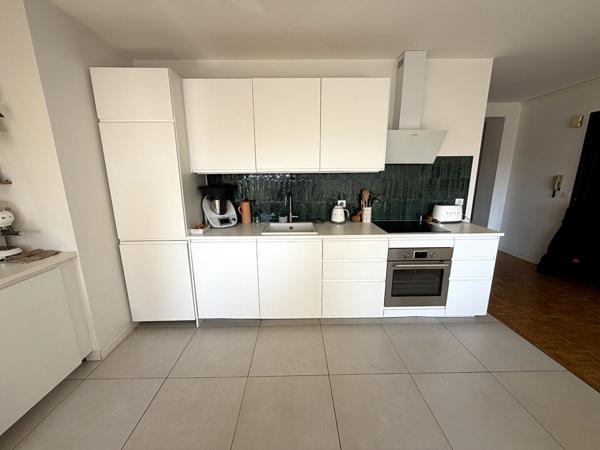 Appartement Marseille 7ème Saint Victor 3 pièce(s) 84 m² Cave Balcon