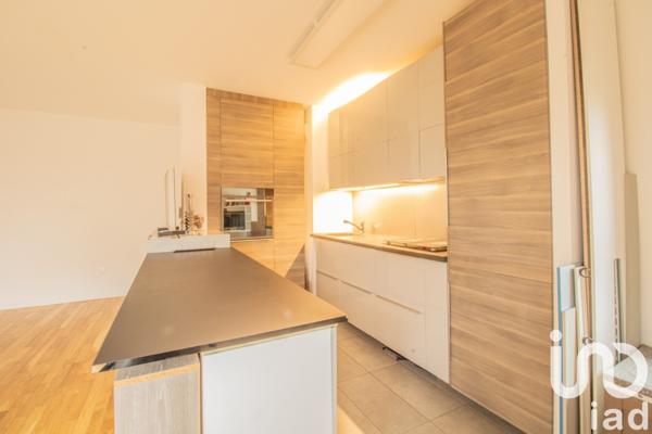 Appartement 3 pièces de 69 m² à Fontenay-sous-Bois (94120)