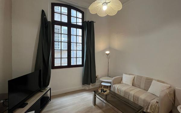 Appartement à louer    2 pièces • 29,84 m2 Toulon