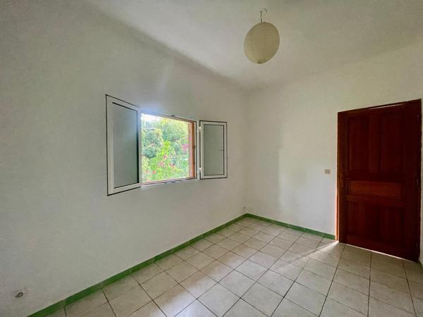 Appartement T3 - Tsoundzou 2