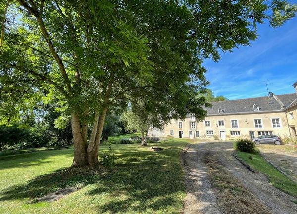 Maison à vendre    10 pièces •  Faverolles-et-Coëmy