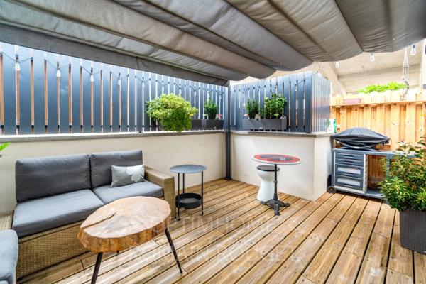 LOFT 160m2 Nanterre Centre -12mn GARE