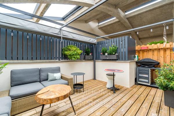 LOFT 160m2 Nanterre Centre -12mn GARE