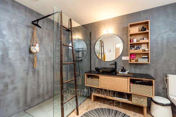LOFT 160m2 Nanterre Centre -12mn GARE
