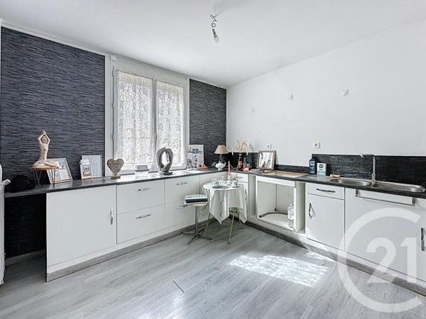 Maison à vendre  4 pièces - 117,70 m2 CHAUMONT - 52