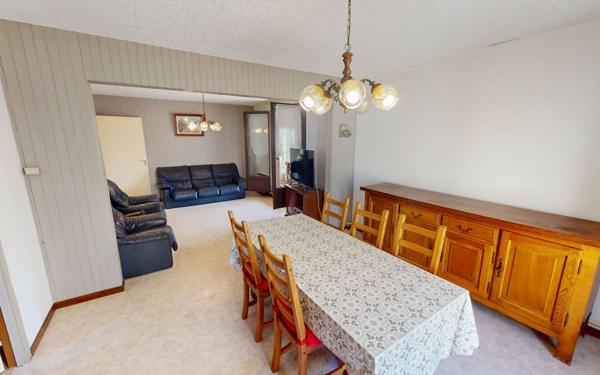 Maison à vendre    5 pièces •  Guénange