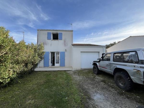 Maison à louer 810 € CC Le Château-d'Oléron 3 p 60 m² DPE D