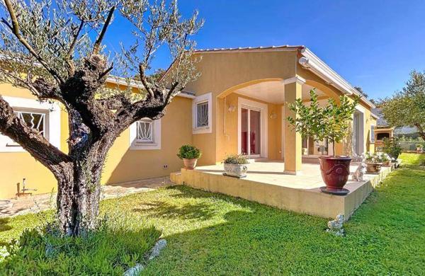 Maison à vendre |  Castries |  4 pièces | 128 m²