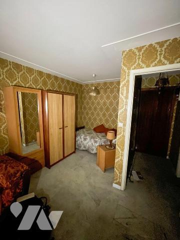 2346 - STUDIO A DEUX PAS DU PORT 