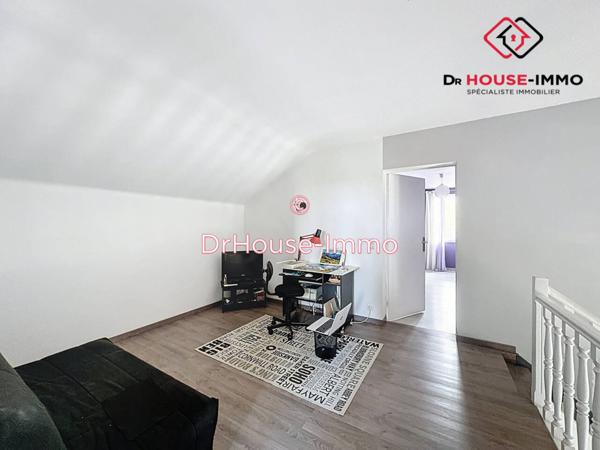 Maison à vendre 6 pièces de 211 m²