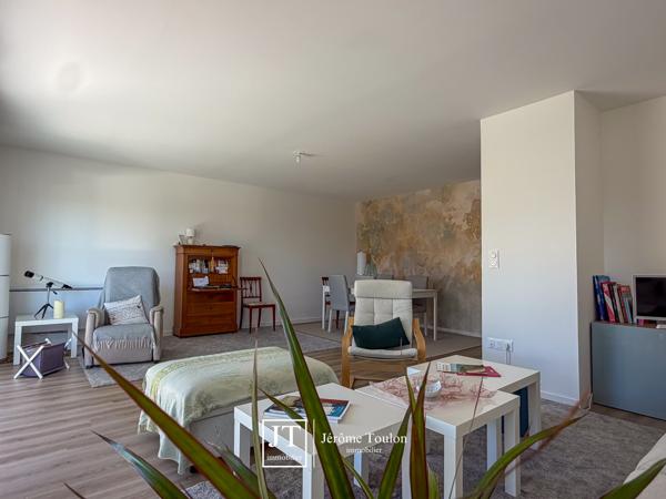 Appartement 3 pièce(s) 1 chambre(s) 64 m²