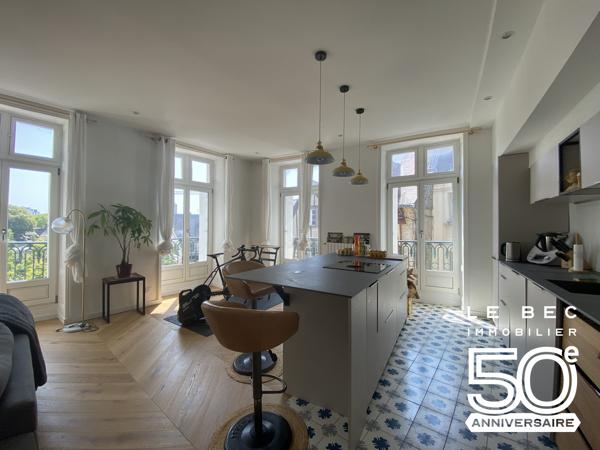 Vaste APPARTEMENT de CARACTERE Vue sur l’intra-muros de VANNES