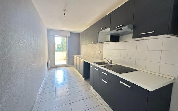 Appartement à vendre    3 pièces • 76 m2 Nîmes