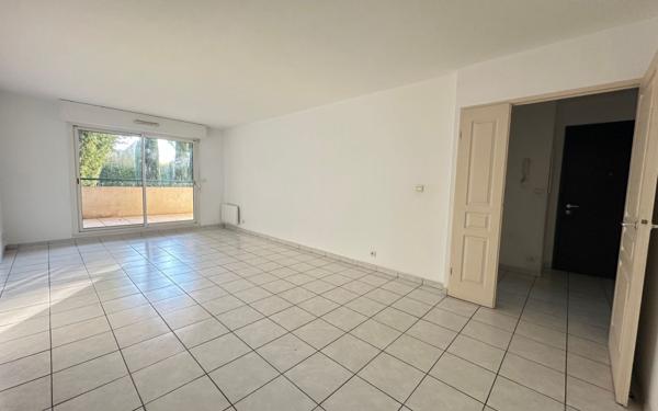 Appartement à vendre    3 pièces • 76 m2 Nîmes