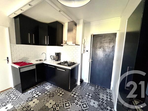 Appartement F3 à vendre  3 pièces - 52,63 m2 PARIS - 75018