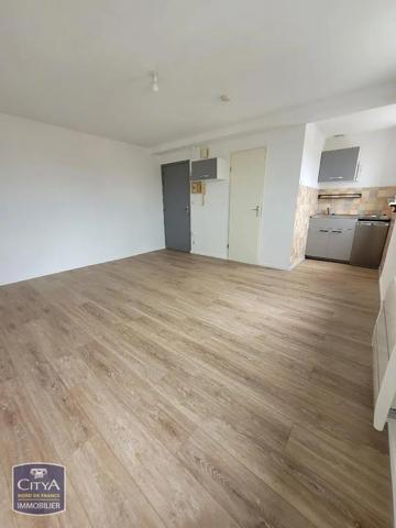 Appartement à louer 1 pièce 23m² Cambrai (59400)