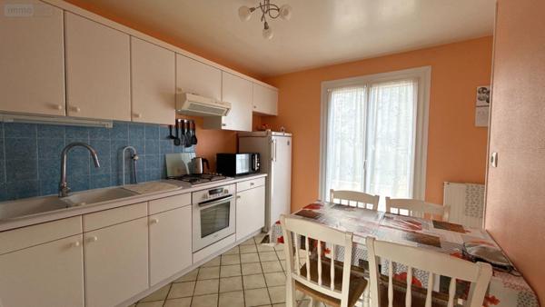 Pavillon à vendre à Châlons-en-Champagne dans la Marne (51000), ref : 51001-989378