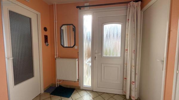 Pavillon à vendre à Châlons-en-Champagne dans la Marne (51000), ref : 51001-989378