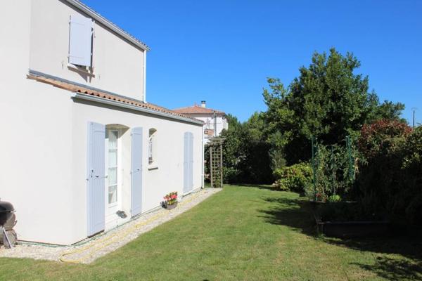 MAISON à BREUILLET