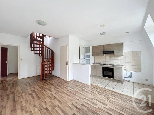 Appartement F3 à vendre  3 pièces - 45,16 m 2   COUTHENANS  - 70