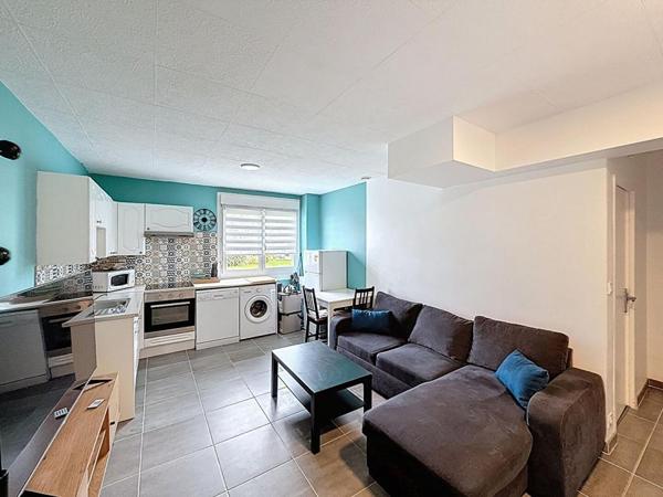 Appartement T2 de 38 m2, vendu entièrement meublé. Vannes Albert 1er Kercado
