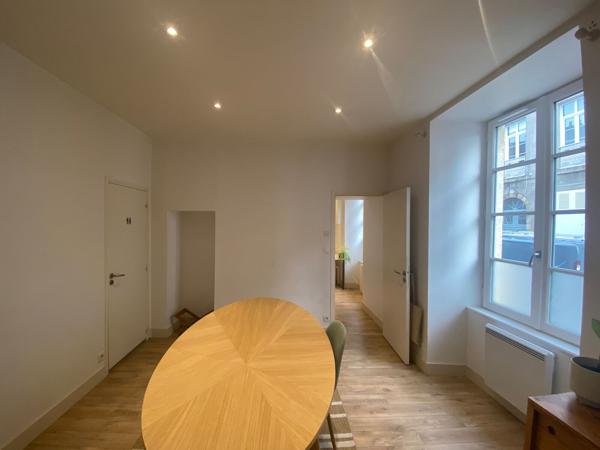 A LOUER BUREAU DE 30M² VANNES