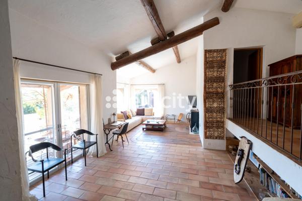 Maison 6 pièces - 190 m² Exclusivité efficity