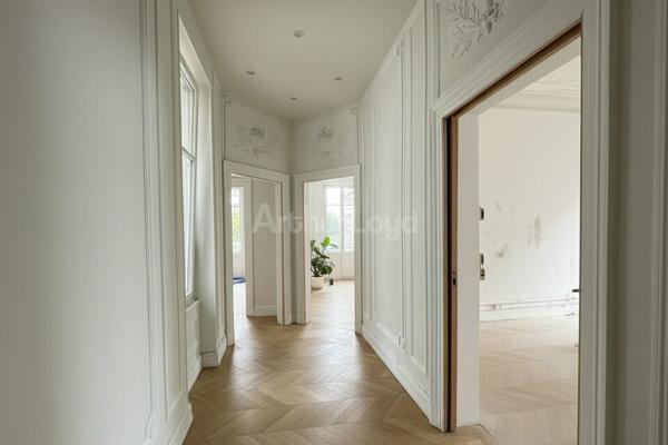BUREAUX à LOUER de 460 m²