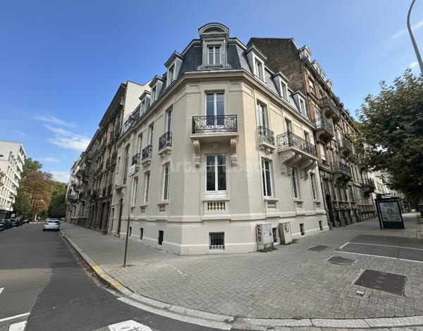 BUREAUX à LOUER de 460 m²