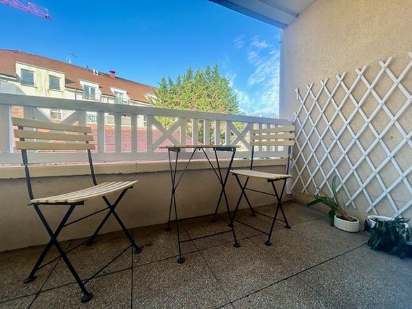 Montlhéry (91310) MONTLHERY CENTRE-VILLE - APPARTEMENT DE TYPE F4 - 87 M2 - BALCONS ET BOX