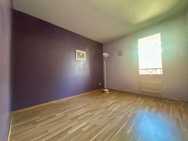 Montlhéry (91310) MONTLHERY CENTRE-VILLE - APPARTEMENT DE TYPE F4 - 87 M2 - BALCONS ET BOX