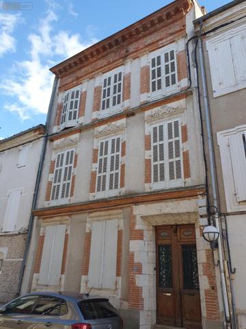 Maison à vendre à Valence dans le Tarn-et-Garonne (82400), ref : 1499   
centre-ville