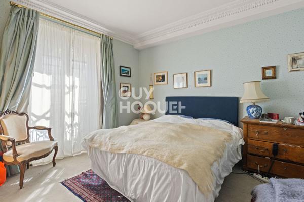 Appartement Paris 4 pièce(s) 91.2 m2