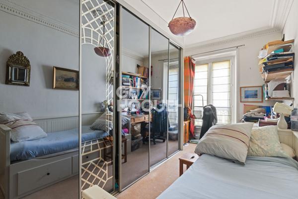 Appartement Paris 4 pièce(s) 91.2 m2