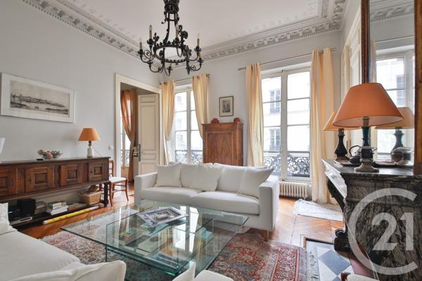 Appartement F4 à vendre  4 pièces - 87,95 m2 PARIS - 75008