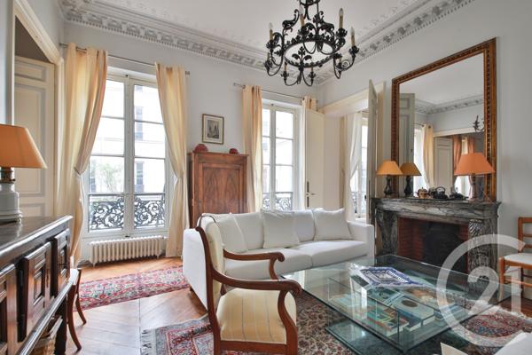 Appartement F4 à vendre  4 pièces - 87,95 m2 PARIS - 75008