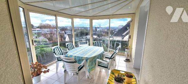 Maison à usage d'habitation située à SABLÉ-SUR-SARTHE.