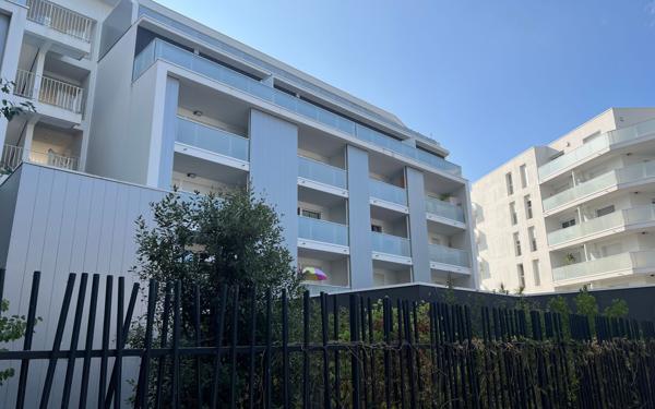 Appartement à vendre    2 pièces • 49,64 m2 La Rochelle