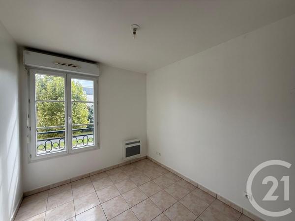 Appartement à vendre  3 pièces - 58,65 m2 BUSSY ST GEORGES - 77