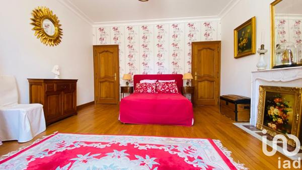 Maison à vendre 14 pièces 440 m² Sainte-Montaine