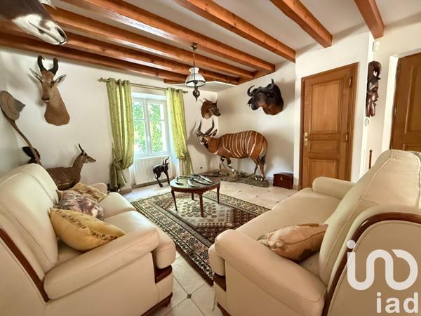 Maison à vendre 14 pièces 440 m² Sainte-Montaine