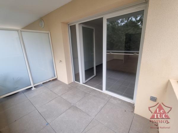 Studio avec terrasse et garage – 105 000 € FAI Orange (84100)