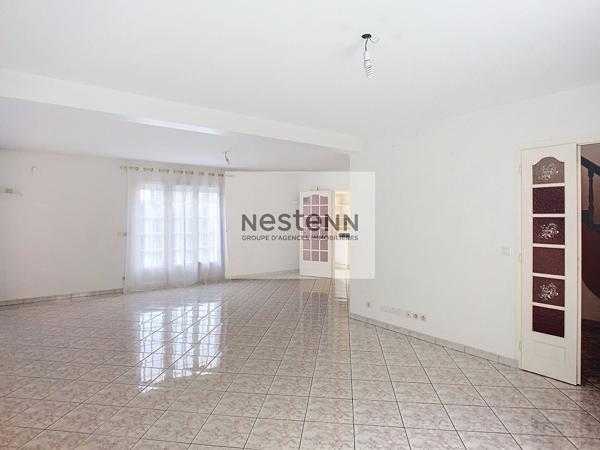 A Vendre - Maison Leuville Sur Orge 153 m² environ - 7 pièces - 5 chambres - Terrain 558 m² - Jardin - Terrasse - Proche N20 _ N104 , Commerces