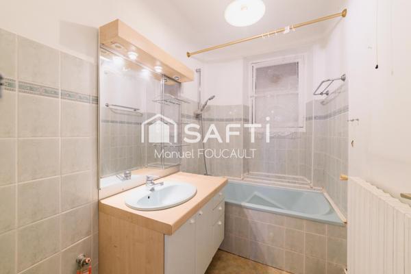 Chenove quartier Ferry/Bazin, maison de 158 m2 composée de 3 appartements le tout sur son terrain clos de 625 m2