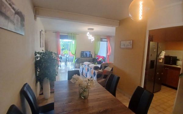 Maison à vendre    5 pièces •  Baie-Mahault