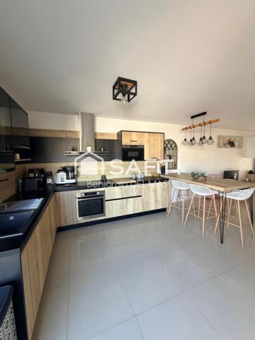 Castelnau-de-Médoc - Maison 94 m² avec piscine.