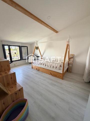 Castelnau-de-Médoc - Maison 94 m² avec piscine.